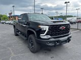 Used 2025 Chevrolet Silverado 2500 ZR2 w/ ZR2 Bison Edition image 4