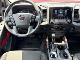 Used 2023 Nissan Frontier PRO-4X image 2