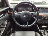 Used 2017 Kia Cadenza Premium image 5