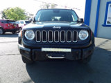 Used 2017 Jeep Renegade Latitude image 2