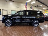 New 2025 Ford Expedition Platinum image 3