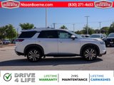 New 2025 Nissan Pathfinder Platinum image 4