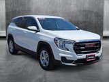 Used 2024 GMC Terrain SLE image 3