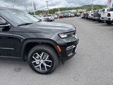 New 2025 Jeep Grand Cherokee Limited image 4