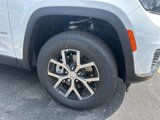 New 2025 Jeep Grand Cherokee L Limited image 3