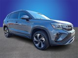 Used 2024 Volkswagen Taos SE image 3