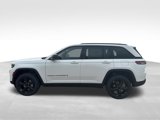 New 2025 Jeep Grand Cherokee Altitude image 5