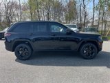New 2025 Jeep Grand Cherokee Limited image 2