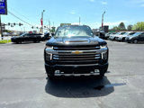 Used 2022 Chevrolet Silverado 3500 High Country w/ Technology Package image 3