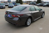 Used 2022 Toyota Camry SE image 5