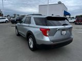 Certified 2022 Ford Explorer XLT image 3