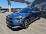 Used 2023 Kia Niro SX Touring image 4