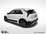 Used 2023 Kia Niro EX Touring image 4