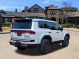 Used 2025 Lexus GX 550 image 2