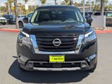 New 2025 Nissan Pathfinder Platinum image 2