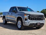 Used 2025 Chevrolet Silverado 1500 Custom image 3