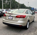 Used 2017 Ford Focus SE image 4