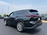 Certified 2025 Toyota Highlander Limited image 5
