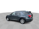 Used 2022 Ford Explorer XLT w/ Equipment Group 202A image 5