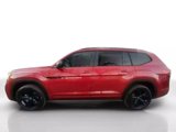 Used 2022 Volkswagen Atlas SEL R-Line image 2