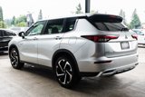 New 2025 Mitsubishi Outlander SE image 4