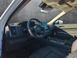New 2025 Nissan Pathfinder SL w/ SL Premium Package image 3