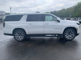 New 2025 Chevrolet Suburban High Country image 2
