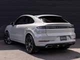 New 2025 Porsche Cayenne Coupe image 3