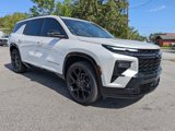 Used 2024 Chevrolet Traverse RS image 2