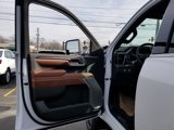 New 2025 GMC Sierra 2500 Denali Ultimate image 5