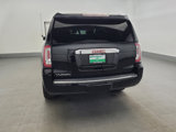 Used 2017 GMC Yukon Denali image 6