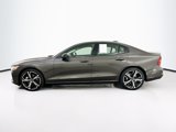 Used 2025 Volvo S60 B5 Core image 4