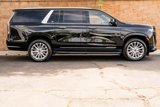 Used 2023 Cadillac Escalade ESV Premium Luxury image 4