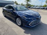 Used 2020 Toyota Avalon Limited image 4
