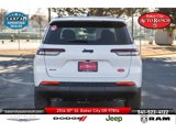 New 2025 Jeep Grand Cherokee L Altitude image 4