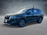 New 2025 Nissan Pathfinder SL w/ SL Premium Package image 5