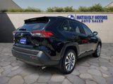Used 2021 Toyota RAV4 XLE Premium image 3
