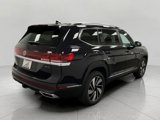 New 2025 Volkswagen Atlas SEL image 3