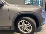 Used 2021 Mercedes-Benz GLB 250 4MATIC w/ Premium Package image 4