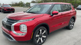 New 2025 Mitsubishi Outlander SE image 3