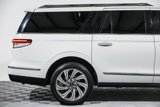 Used 2023 Lincoln Navigator L Reserve image 2