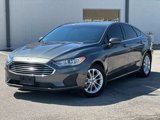 Used 2020 Ford Fusion SE image 2