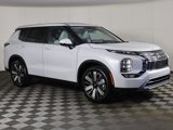 New 2025 Mitsubishi Outlander SE image 2