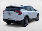 Used 2024 GMC Terrain SLT image 5