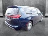 New 2025 Chrysler Pacifica Select image 4
