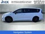 New 2023 Chrysler Pacifica Limited w/ S Appearance Package image 2