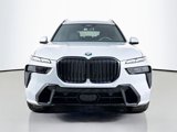 Used 2025 BMW X7 xDrive40i w/ M Sport Package image 2