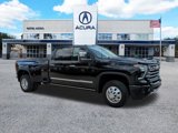 Used 2025 Chevrolet Silverado 3500 High Country w/ High Country Premium Package image 3