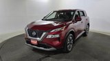 Used 2023 Nissan Rogue SV image 3