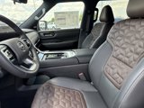 New 2025 Nissan Armada Platinum w/ Convenience Package image 5